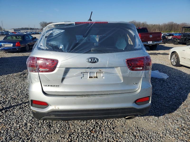 Photo 6 from auction – 2019 KIA SORENTO with VIN 5XYPG4A52KG561633