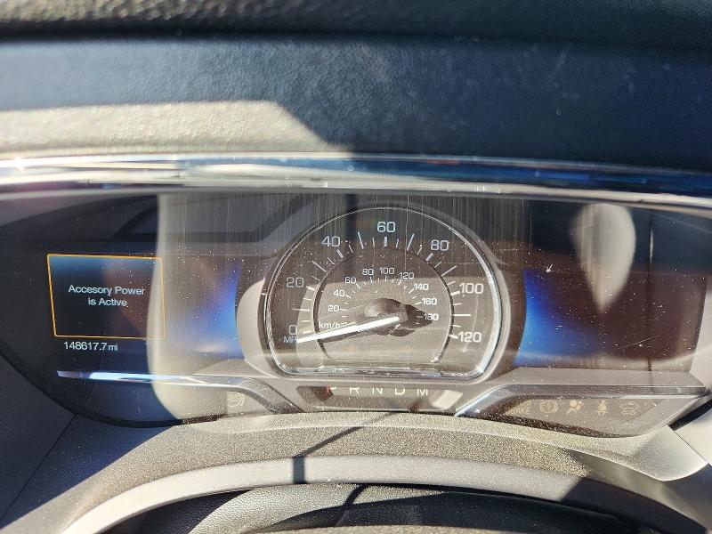 Photo 9 from auction – 2015 LINCOLN NAVIGATOR with VIN 5LMJJ2JT2FEJ10929