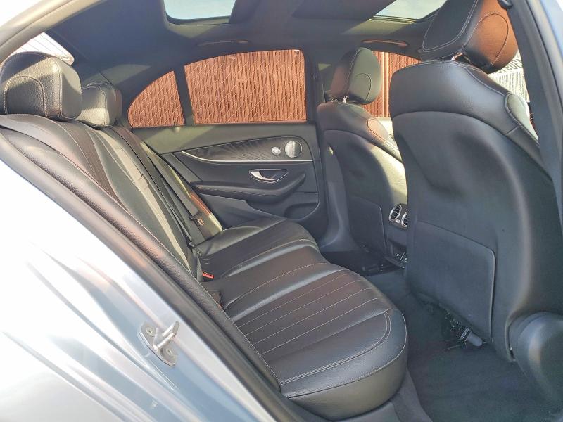 Photo 10 from auction – 2018 MERCEDES-BENZ E 300 with VIN WDDZF4JB7JA403889