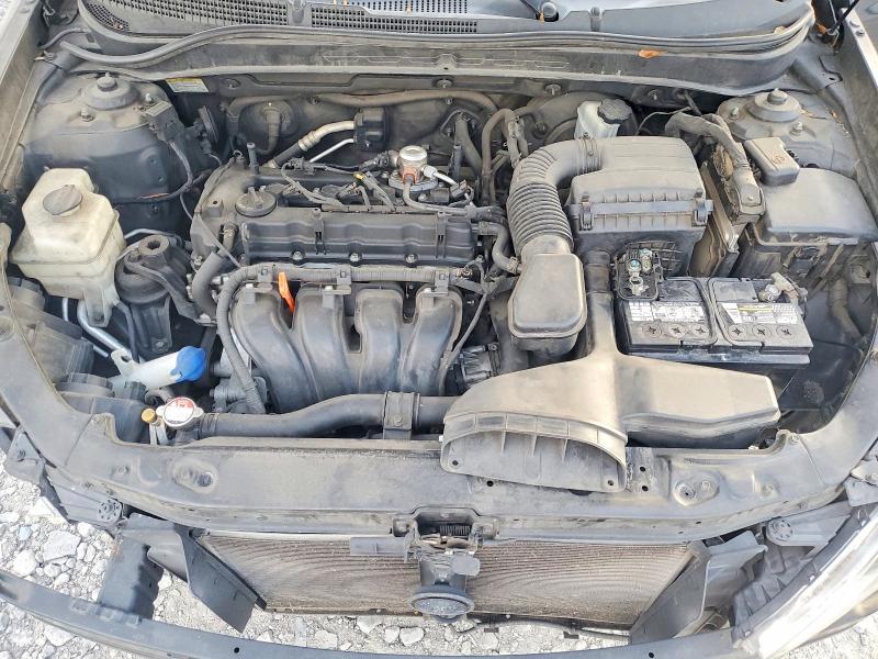 Photo 11 from auction – 2011 HYUNDAI SONATA SE with VIN 5NPEC4AC7BH082327