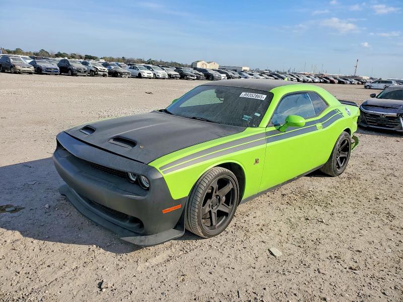 DODGE CHALLENGER 2015 with VIN 2C3CDZFJ5FH782553 - Photo from auction