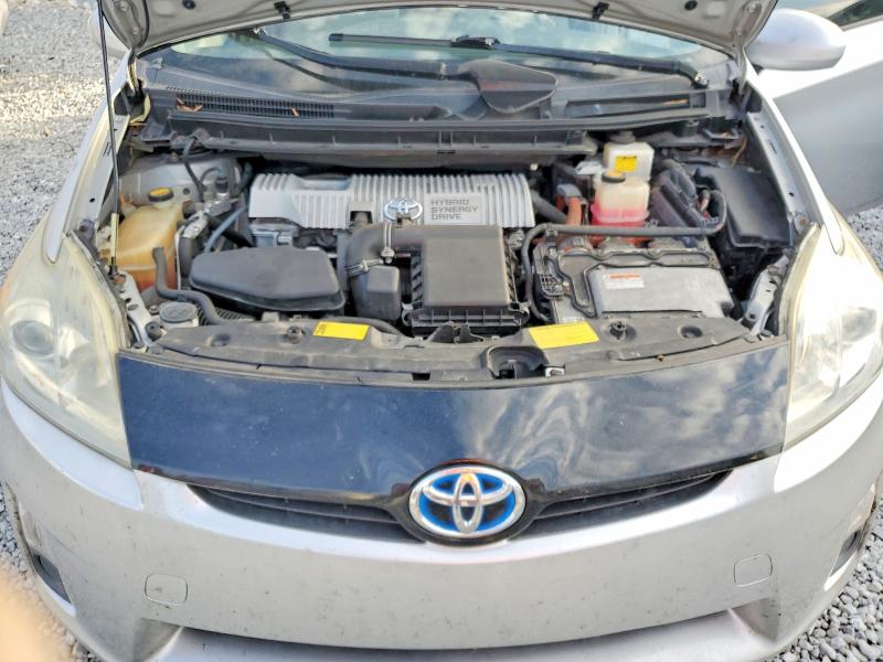 Photo 11 from auction – 2011 TOYOTA PRIUS with VIN JTDKN3DU3B1385575