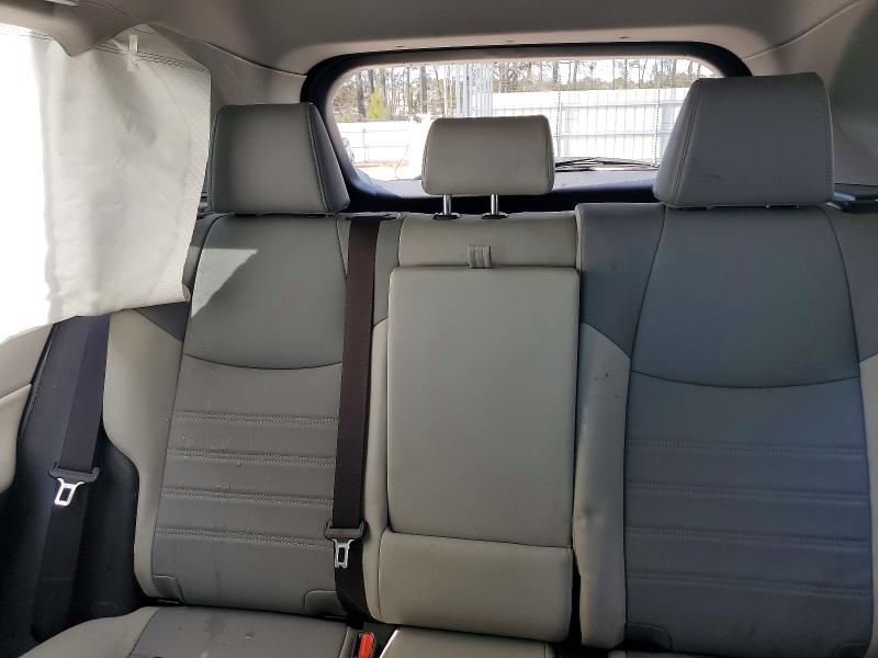 Photo 10 from auction – 2019 TOYOTA RAV4 with VIN JTMC1RFV6KD511998