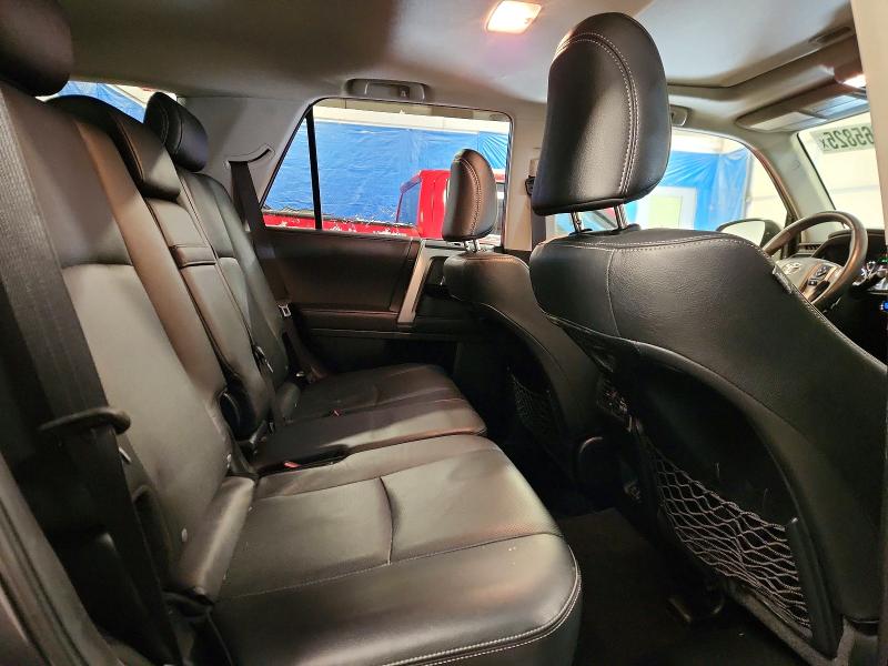Photo 11 from auction – 2021 TOYOTA 4RUNNER with VIN JTEKU5JR7M5879038
