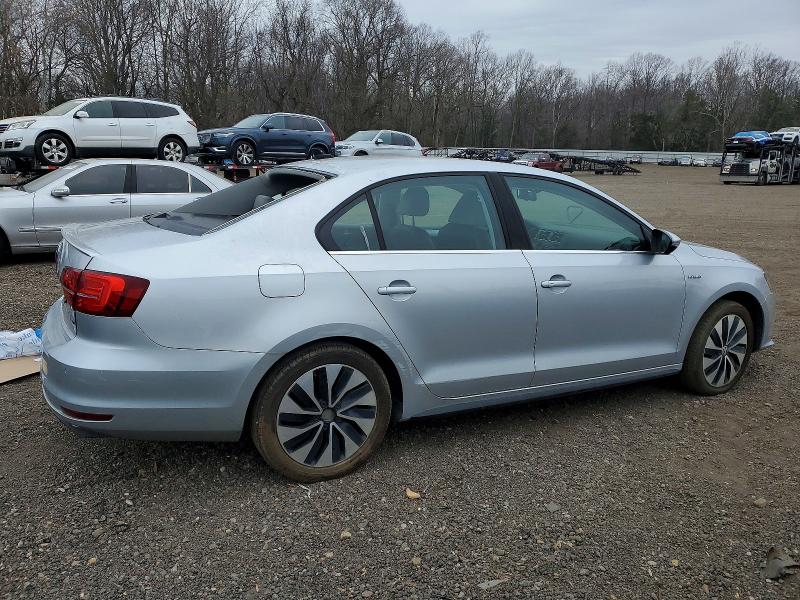 Photo 3 from auction – 2016 VOLKSWAGEN JETTA with VIN 3VW637AJ4GM233787