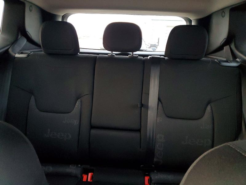 Photo 10 from auction – 2017 JEEP RENEGADE with VIN ZACCJBBB4HPF92092