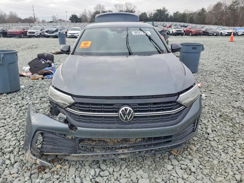 Photo 5 from auction – 2024 VOLKSWAGEN JETTA with VIN 3VWBM7BU0RM006474