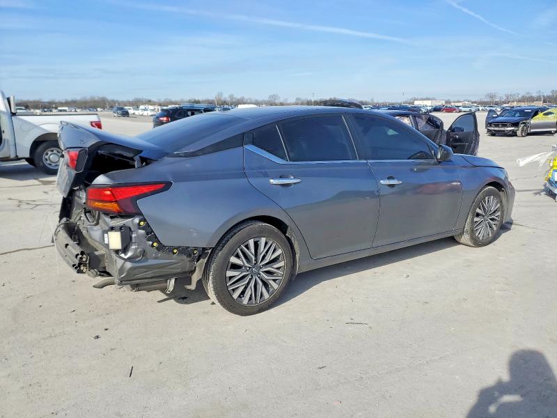 Photo 3 from auction – 2024 NISSAN ALTIMA with VIN 1N4BL4DV2RN401598