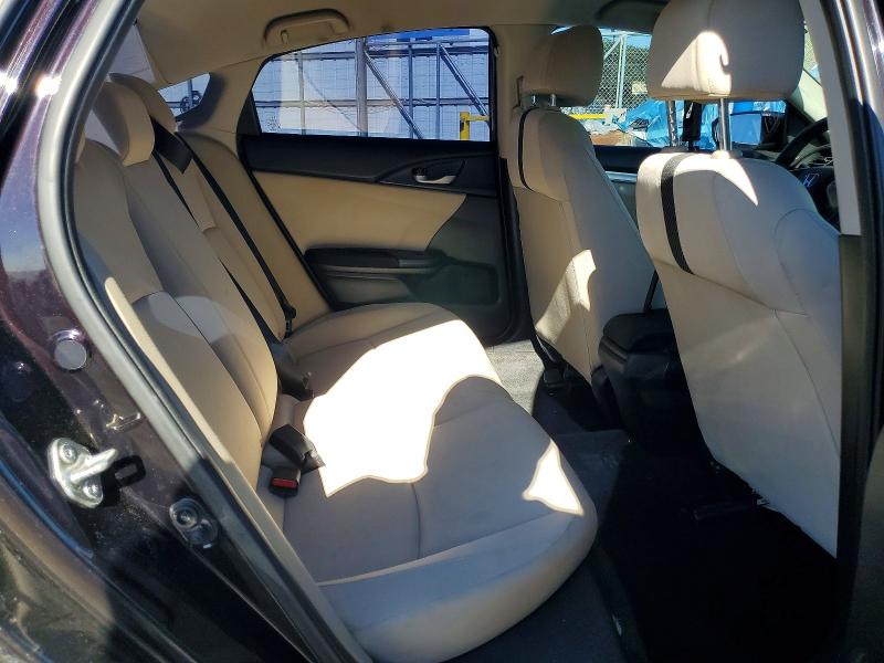 Photo 10 from auction – 2018 HONDA CIVIC LX with VIN 19XFC2F58JE207664