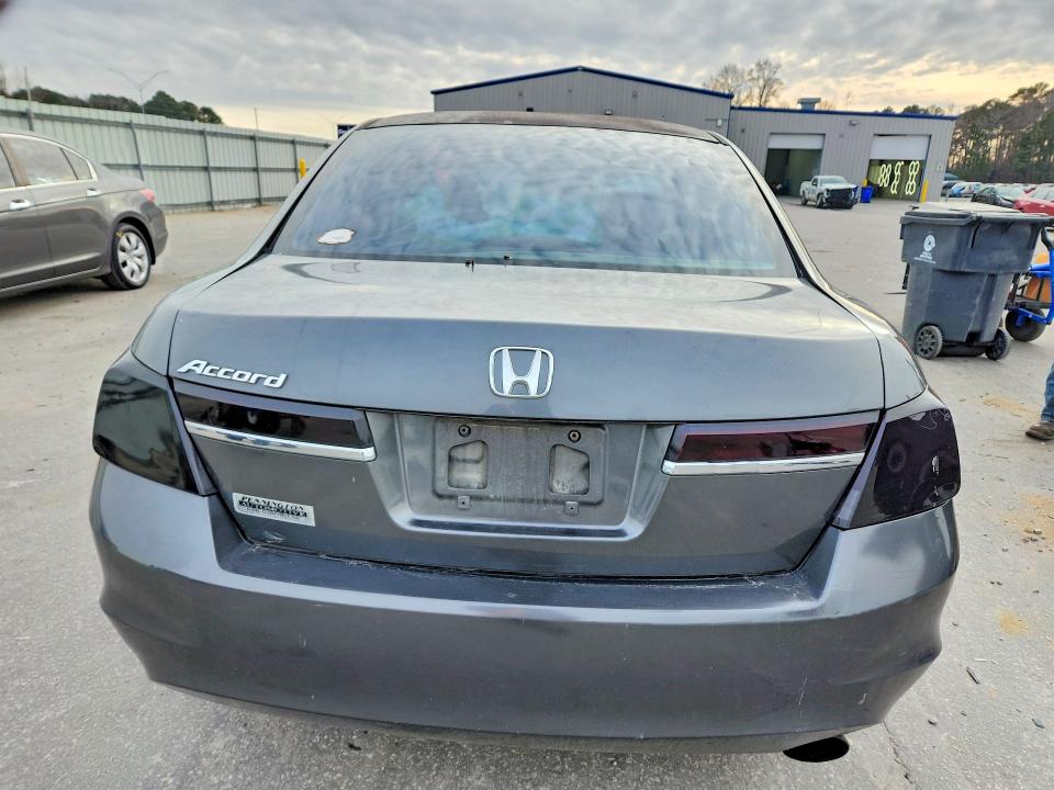 Photo 6 from auction – 2012 HONDA ACCORD LXP with VIN 1HGCP2F43CA119269