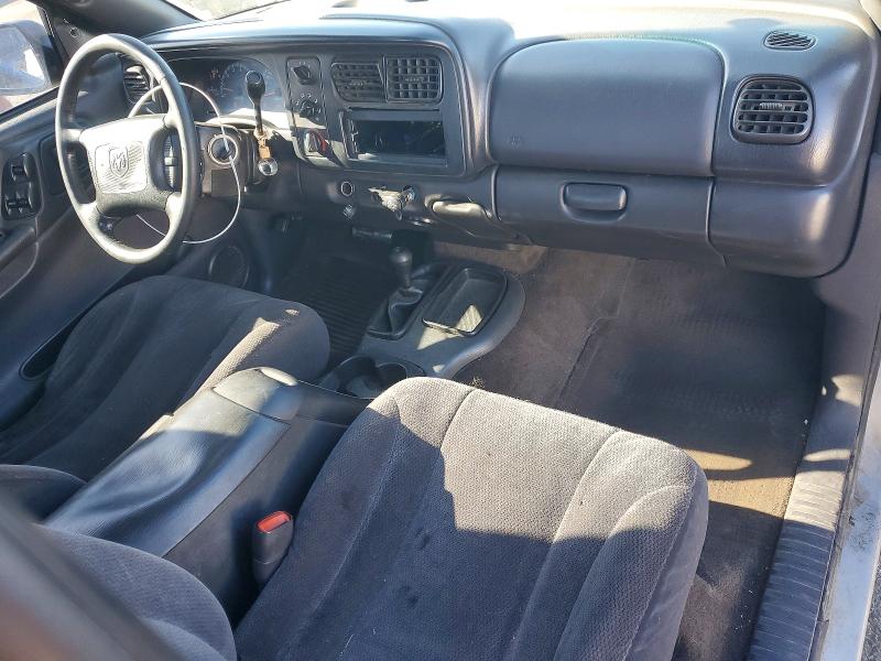 Photo 8 from auction – 2000 DODGE DAKOTA with VIN 1B7GG22NXYS658665
