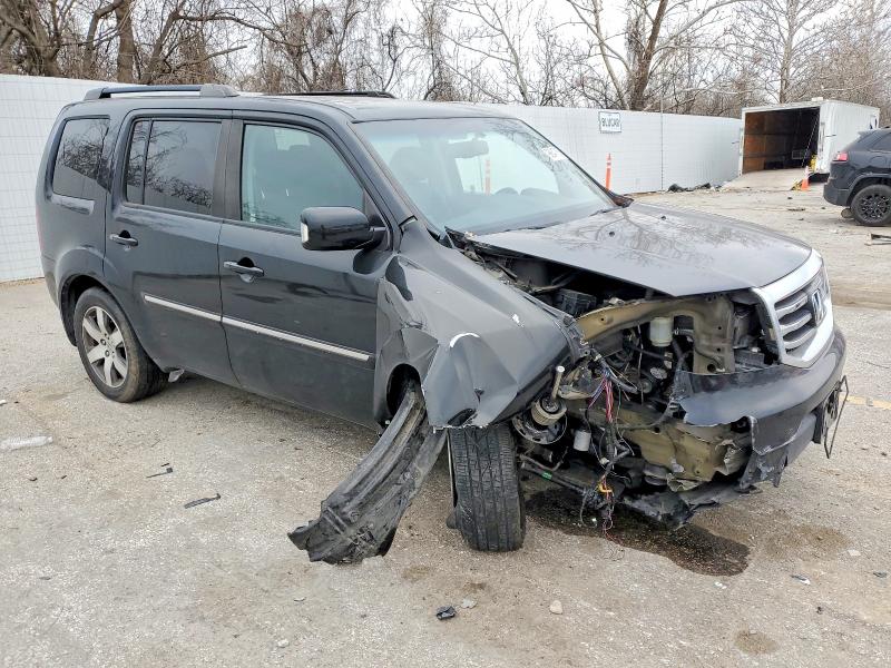 Photo 4 from auction – 2013 HONDA PILOT TOUR with VIN 5FNYF4H99DB061415