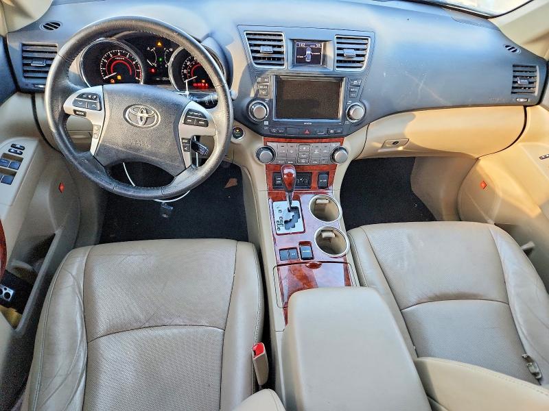 Photo 8 from auction – 2012 TOYOTA HIGHLANDER with VIN 5TDYK3EH2CS081033