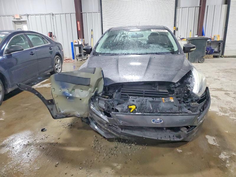 Photo 5 from auction – 2016 FORD FOCUS SE with VIN 1FADP3F23GL260995