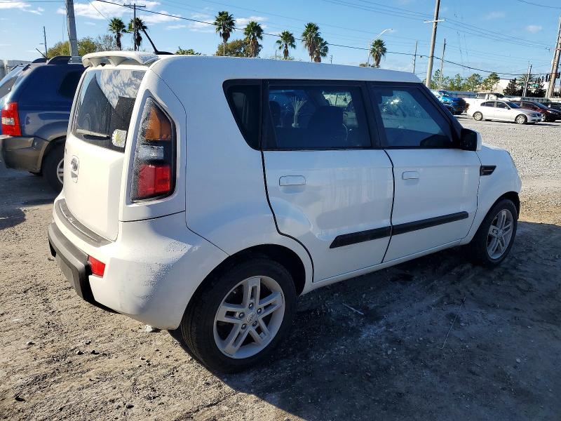 Photo 3 from auction – 2010 KIA SOUL + with VIN KNDJT2A29A7114496