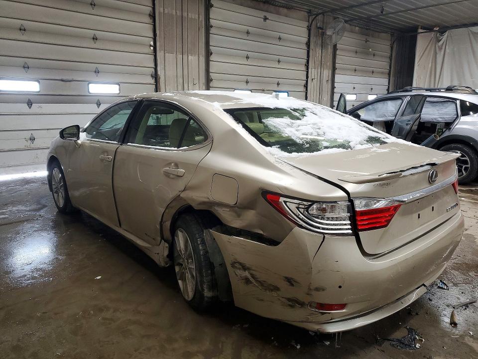 Photo 2 from auction – 2013 LEXUS ES 300H with VIN JTHBW1GG0D2013405