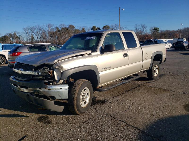 CHEVROLET SILVERADO 2004 with VIN 1GCHC29U54E287422 - Photo from auction