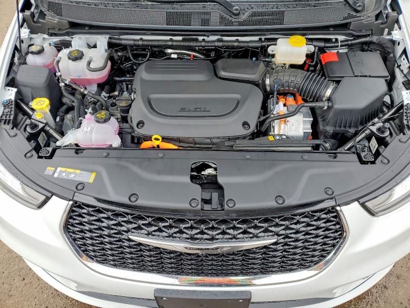 Photo 12 from auction – 2026 CHRYSLER PACIFICA H with VIN 2C4RC1S76TR151241