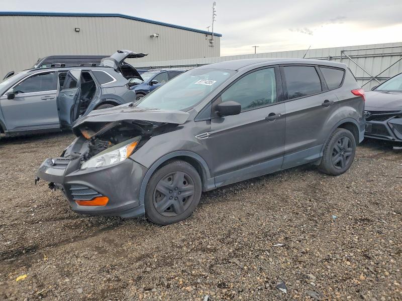 FORD ESCAPE S 2015 with VIN 1FMCU0F73FUC73033 - Photo from auction