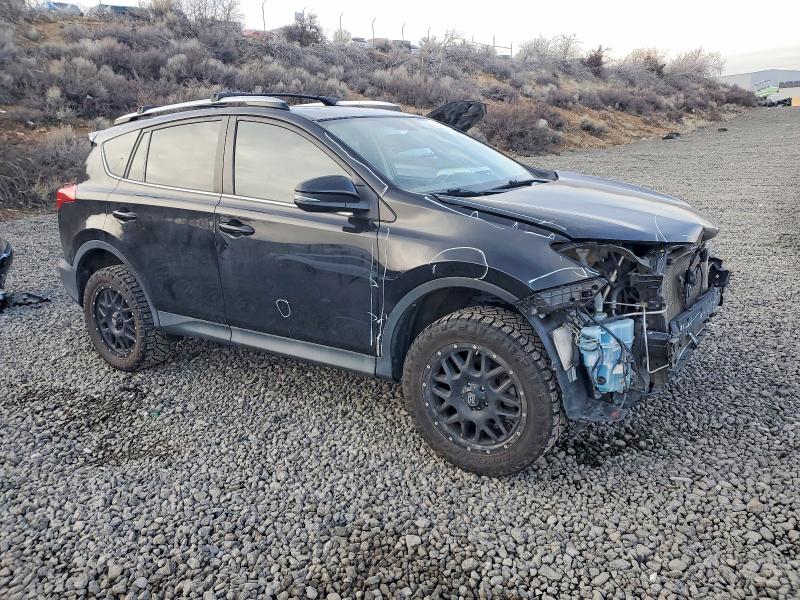 Photo 4 from auction – 2015 TOYOTA RAV4 LIMIT with VIN 2T3DFREV2FW319705