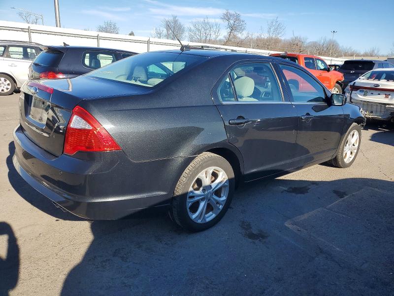 Photo 3 from auction – 2012 FORD FUSION SE with VIN 3FAHP0HA9CR425769