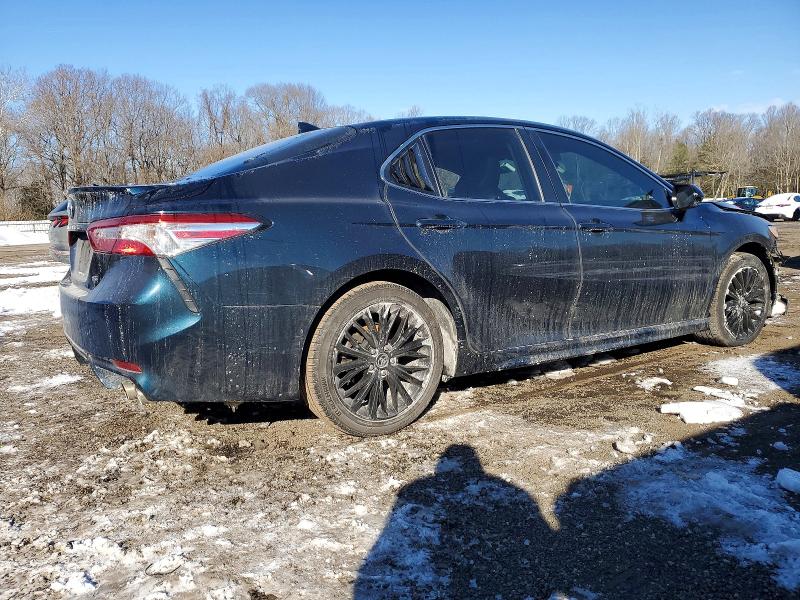 Photo 3 from auction – 2020 TOYOTA CAMRY SE with VIN 4T1G11AK8LU977896