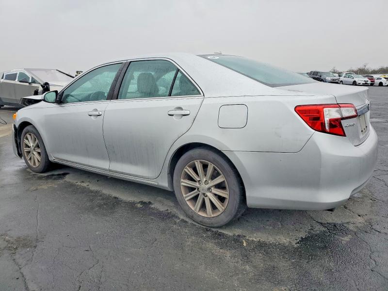 Photo 2 from auction – 2014 TOYOTA CAMRY SE with VIN 4T1BK1FK1EU024658