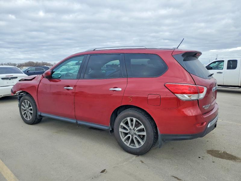 Photo 2 from auction – 2016 NISSAN PATHFINDER with VIN 5N1AR2MM2GC642565