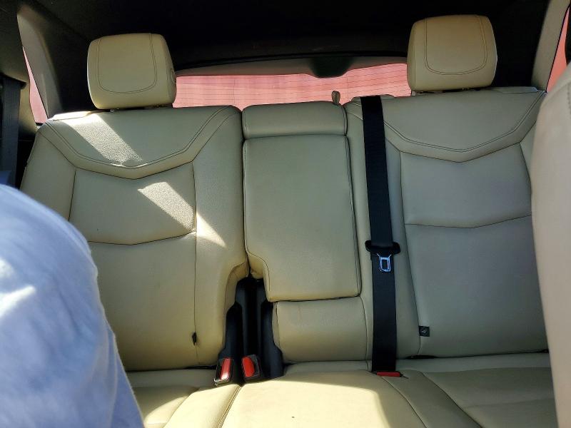 Photo 10 from auction – 2018 CADILLAC XT5 with VIN 1GYKNARS7JZ214253