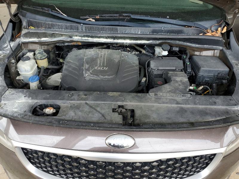 Photo 12 from auction – 2016 KIA SEDONA with VIN KNDMB5C17G6126036