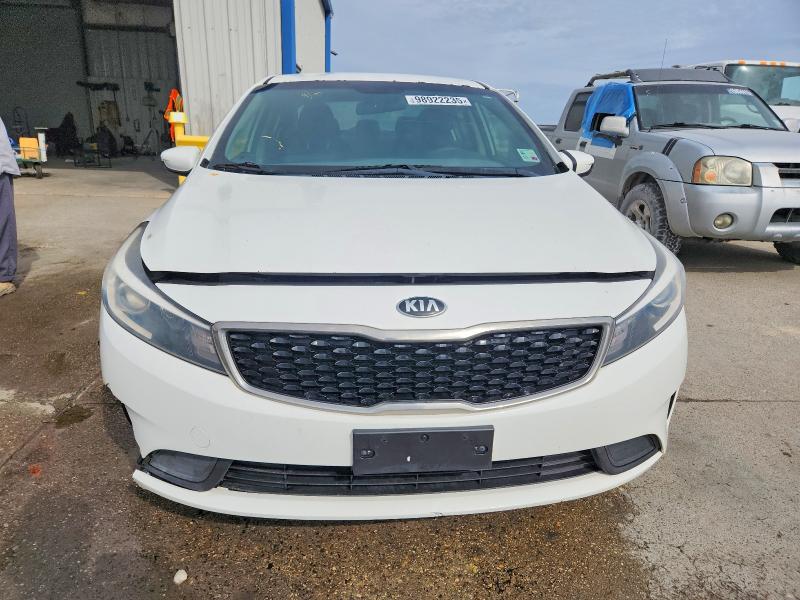 Photo 5 from auction – 2017 KIA FORTE LX with VIN 3KPFK4A71HE067426