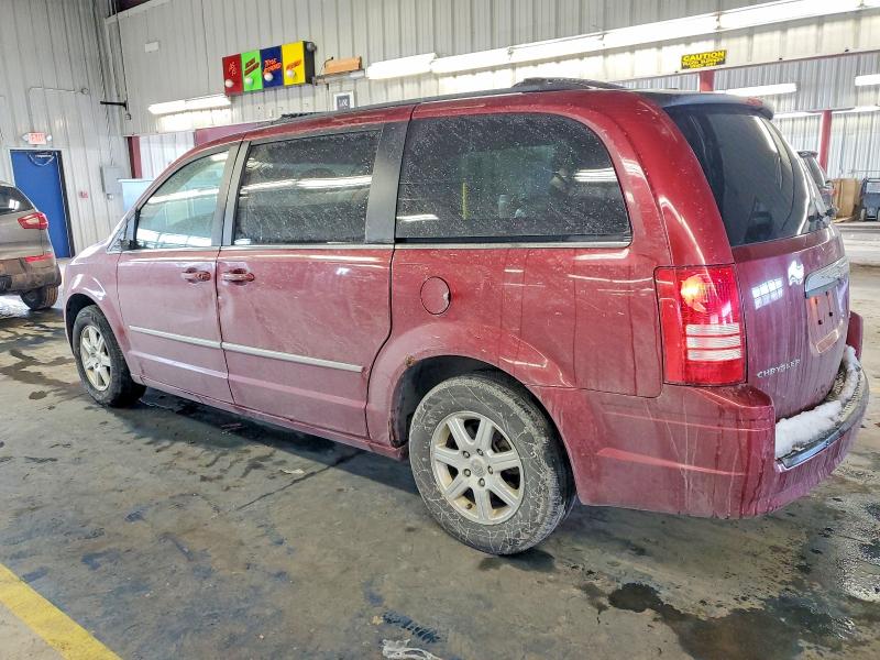 Photo 2 from auction – 2010 CHRYSLER TOWN & COU with VIN 2A4RR5D17AR422281