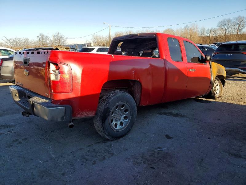 Photo 3 from auction – 2008 CHEVROLET SILVERADO with VIN 1GCEC19C28Z315681