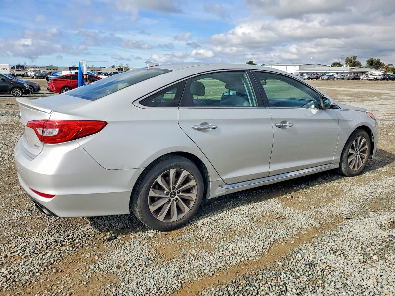 Photo 3 from auction – 2015 HYUNDAI SONATA with VIN 5NPE34AF9FH044565