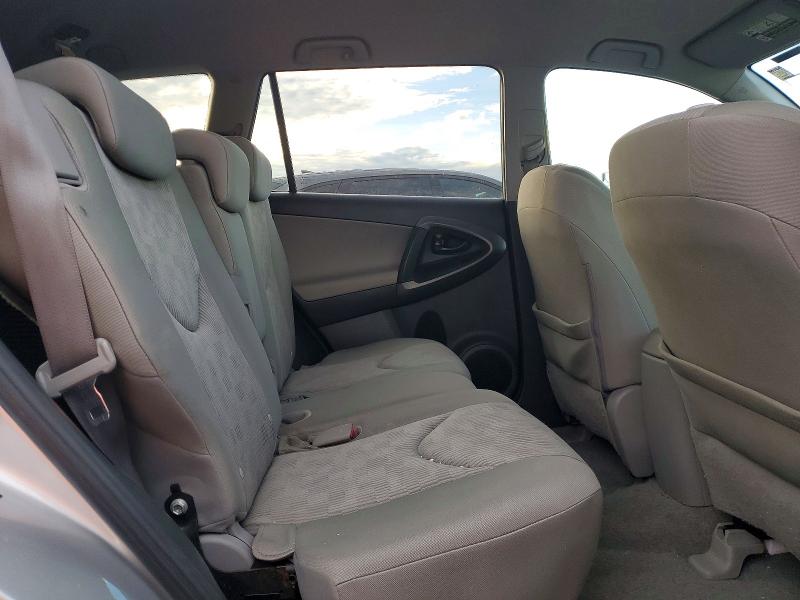 Photo 11 from auction – 2010 TOYOTA RAV4 with VIN 2T3ZF4DV3AW038354