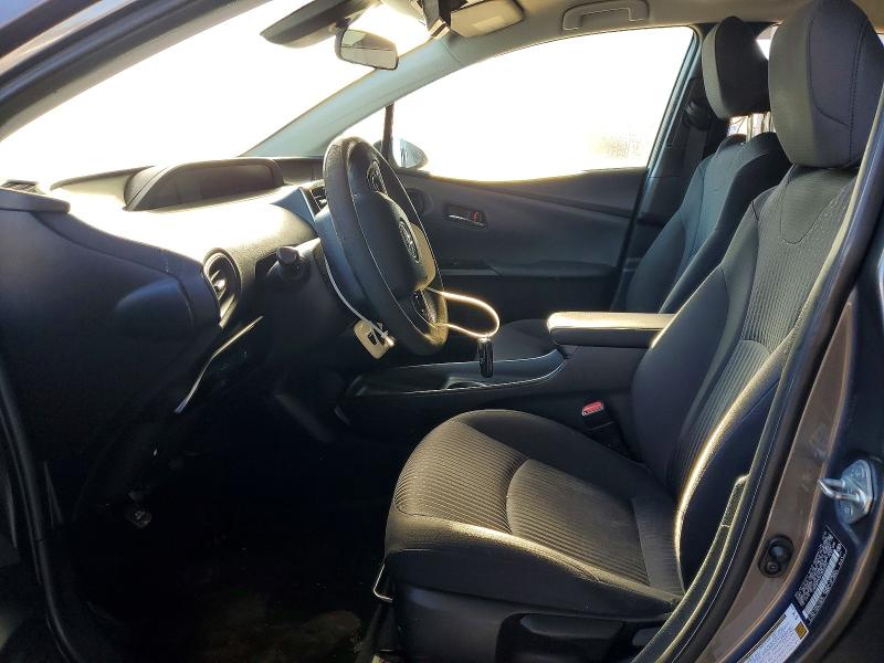 Photo 7 from auction – 2017 TOYOTA PRIUS with VIN JTDKBRFUXH3544503