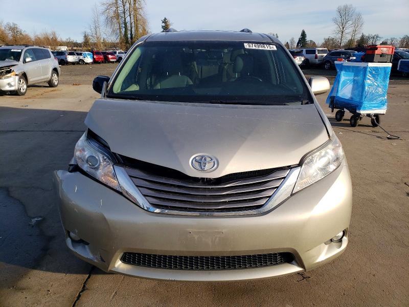 Photo 5 from auction – 2015 TOYOTA SIENNA with VIN 5TDYK3DC8FS604470