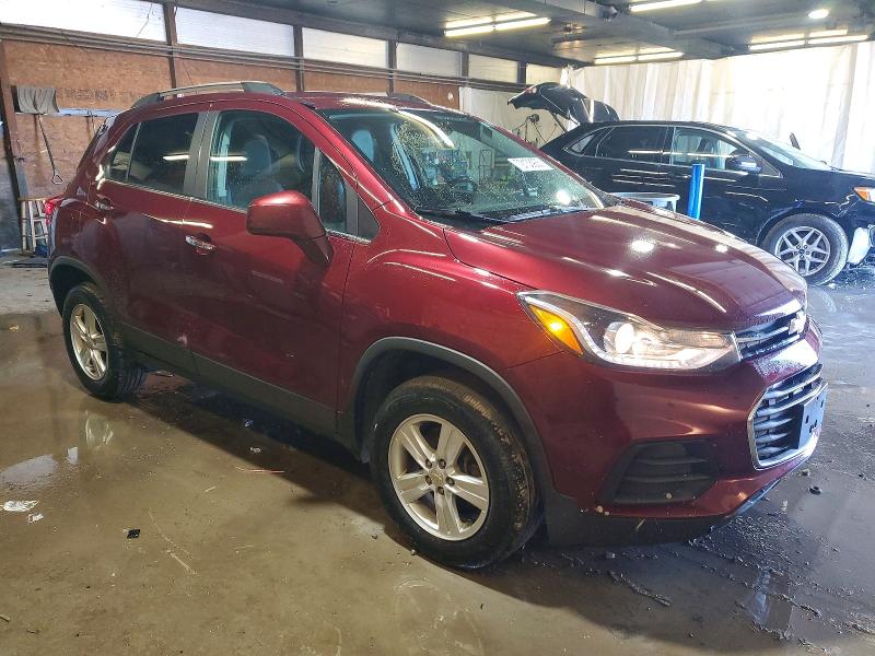Photo 4 from auction – 2017 CHEVROLET TRAX 1LT with VIN 3GNCJPSB1HL193802