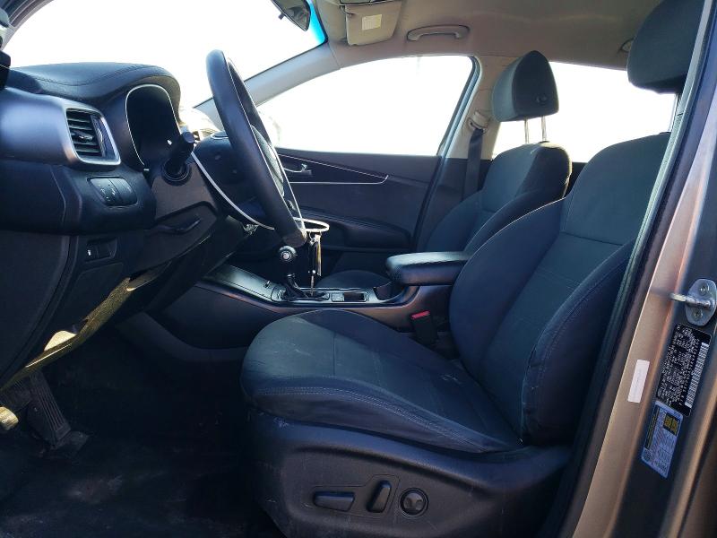 Photo 7 from auction – 2019 KIA SORENTO LX with VIN 5XYPGDA53KG482309