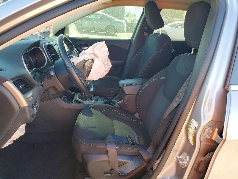 Photo 7 from auction – 2016 JEEP CHEROKEE L with VIN 1C4PJLCB3GW260135