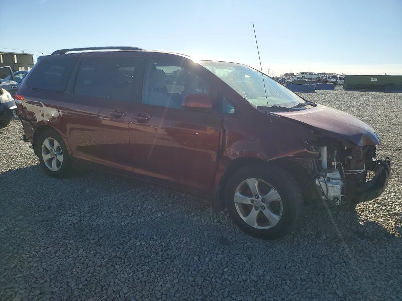 Photo 4 from auction – 2011 TOYOTA SIENNA LE with VIN 5TDKK3DC5BS051812