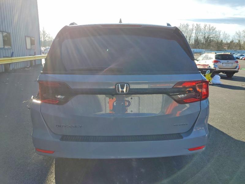 Photo 6 from auction – 2023 HONDA ODYSSEY with VIN 5FNRL6H73PB038773