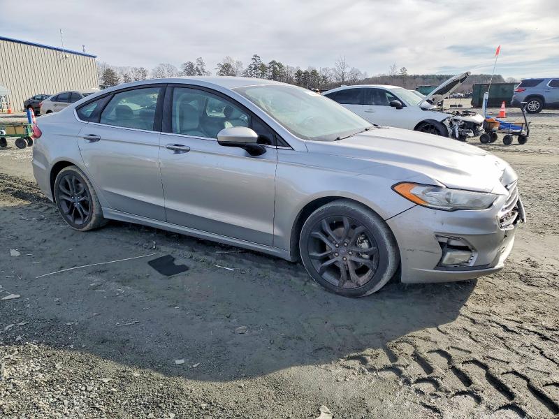 Photo 4 from auction – 2020 FORD FUSION with VIN 3FA6P0HD4LR160387