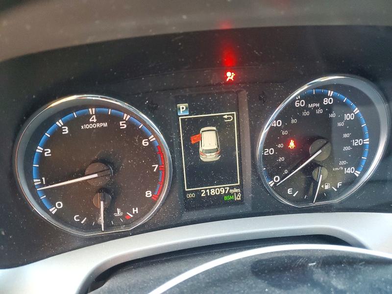 Photo 9 from auction – 2017 TOYOTA RAV4 LIMIT with VIN 2T3DFREV0HW620072