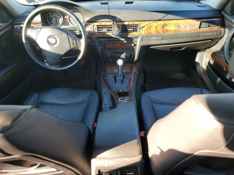 Photo 8 from auction – 2006 BMW 325 XI with VIN WBAVD13506KV00466