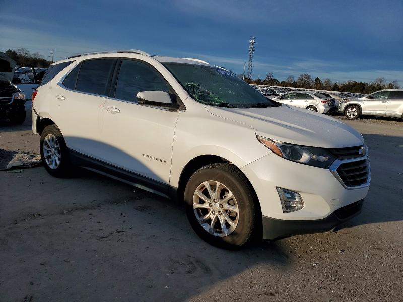 Photo 4 from auction – 2018 CHEVROLET EQUINOX LT with VIN 2GNAXSEV4J6105673