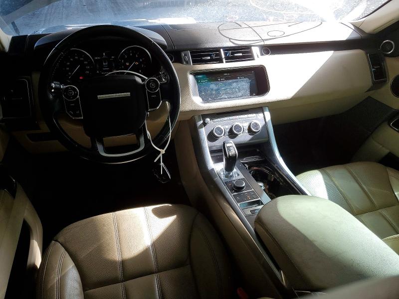 Photo 8 from auction – 2017 LAND ROVER RANGE ROVE with VIN SALWG2FV8HA141594