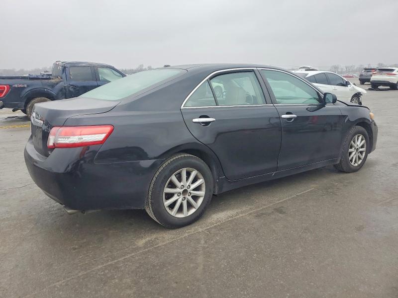 Photo 3 from auction – 2011 TOYOTA CAMRY with VIN 4T4BF3EK2BR122052