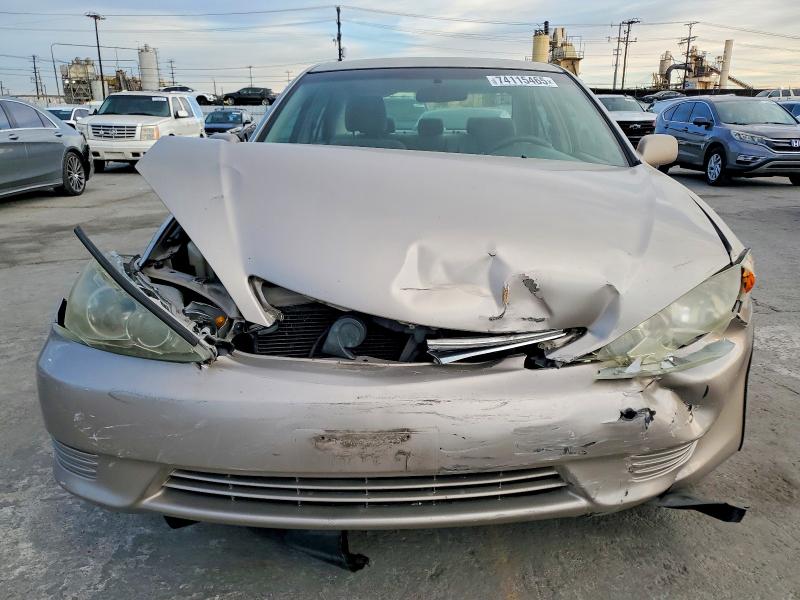 Photo 5 from auction – 2005 TOYOTA CAMRY with VIN 4T1BE32K45U421130