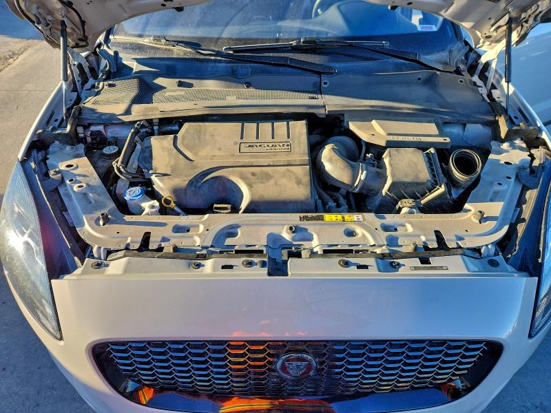 Photo 12 from auction – 2019 JAGUAR E-PACE S with VIN SADFJ2FX4K1Z69003